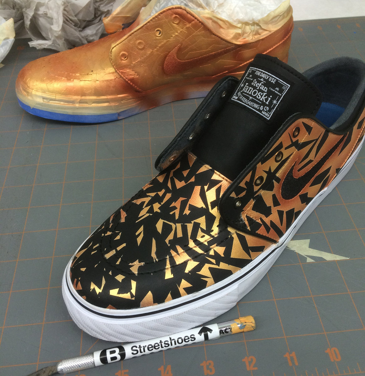 painting leather boots
