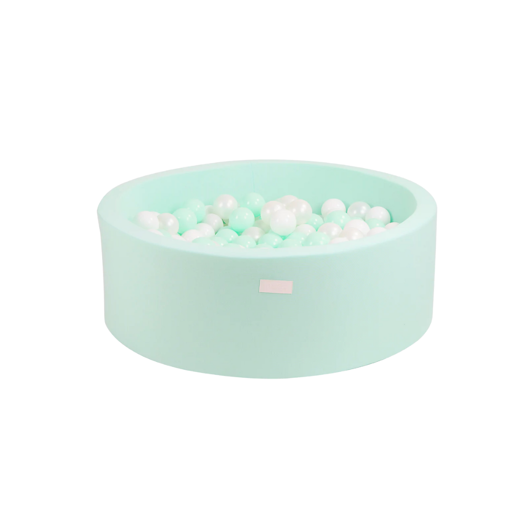 Foam Mint Ball Pit - 200 white pearl and mint balls