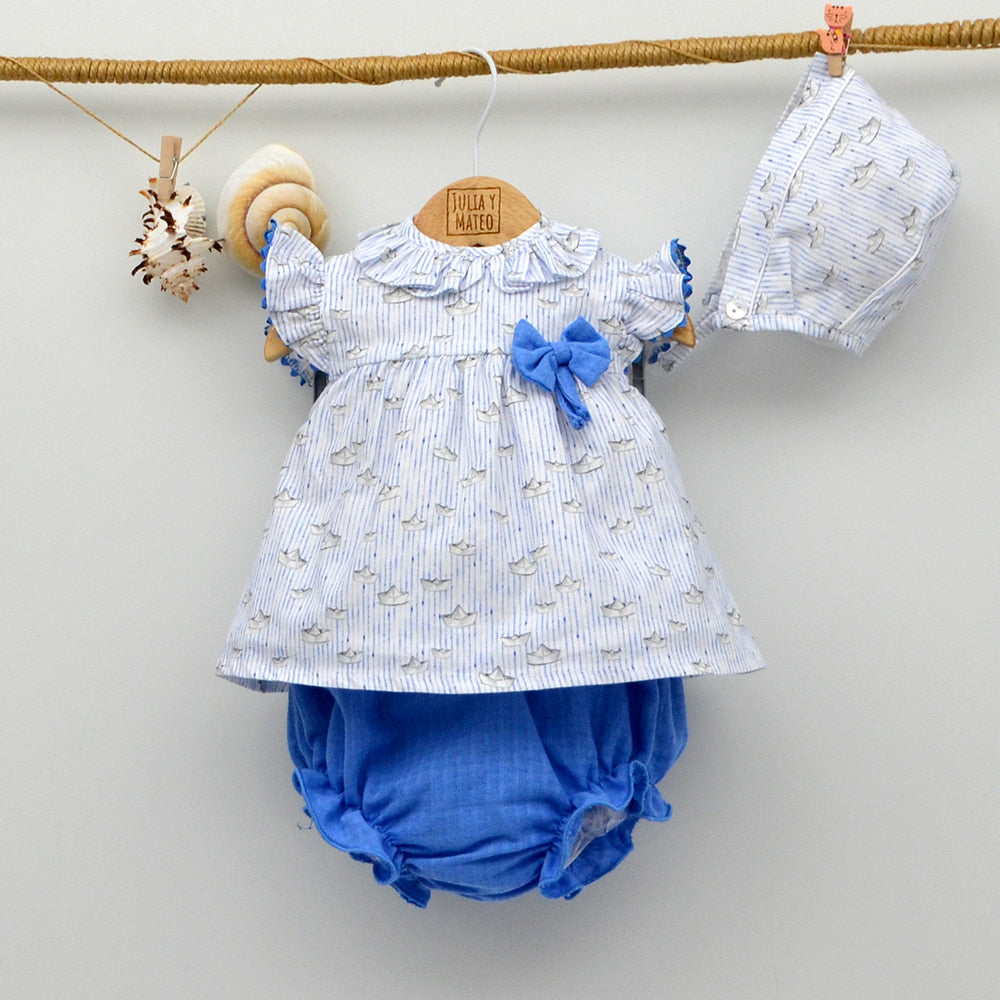Armstrong huella Etna Vestido para bebe niña con capota y braguita | Ropa de Bebe Online –  JuliayMateo