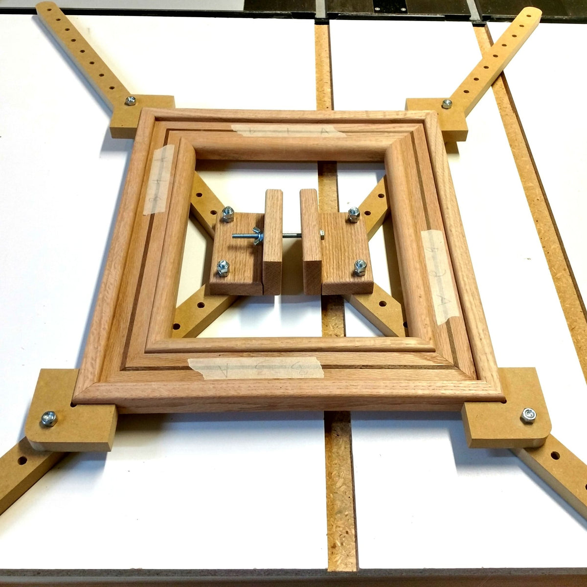 Picture Frame Clamping Jig – Wood Shop Essentials