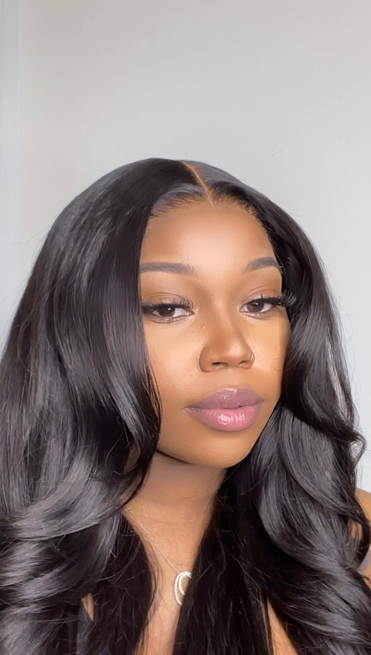 luxe lace wigs