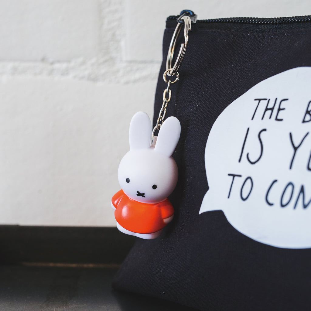 ミッフィー　キーホルダー　キーチェーン　miffy 日本未発売　タイプ２