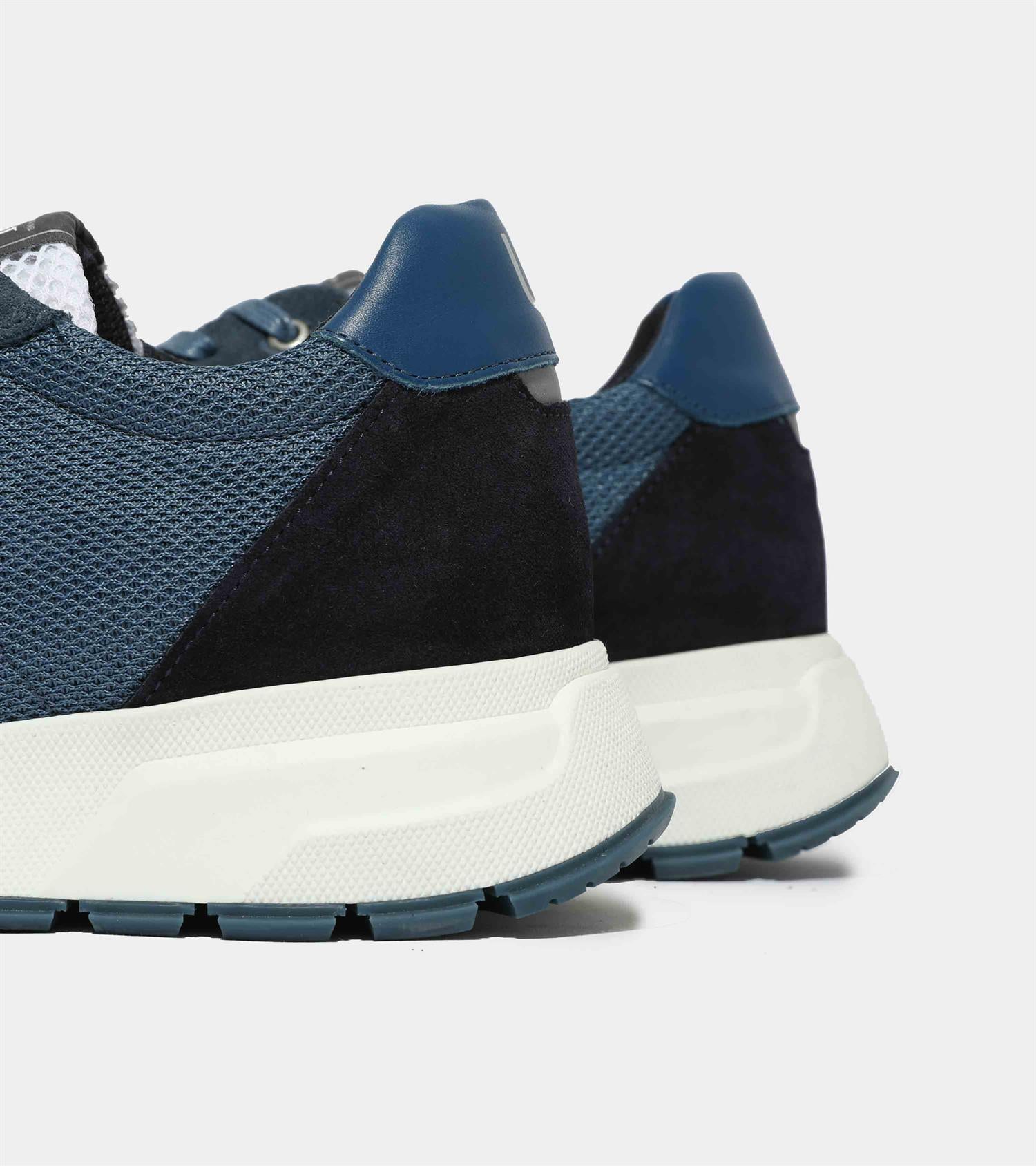 UHF04 RUNNER  | NAVY SUEDE MESH