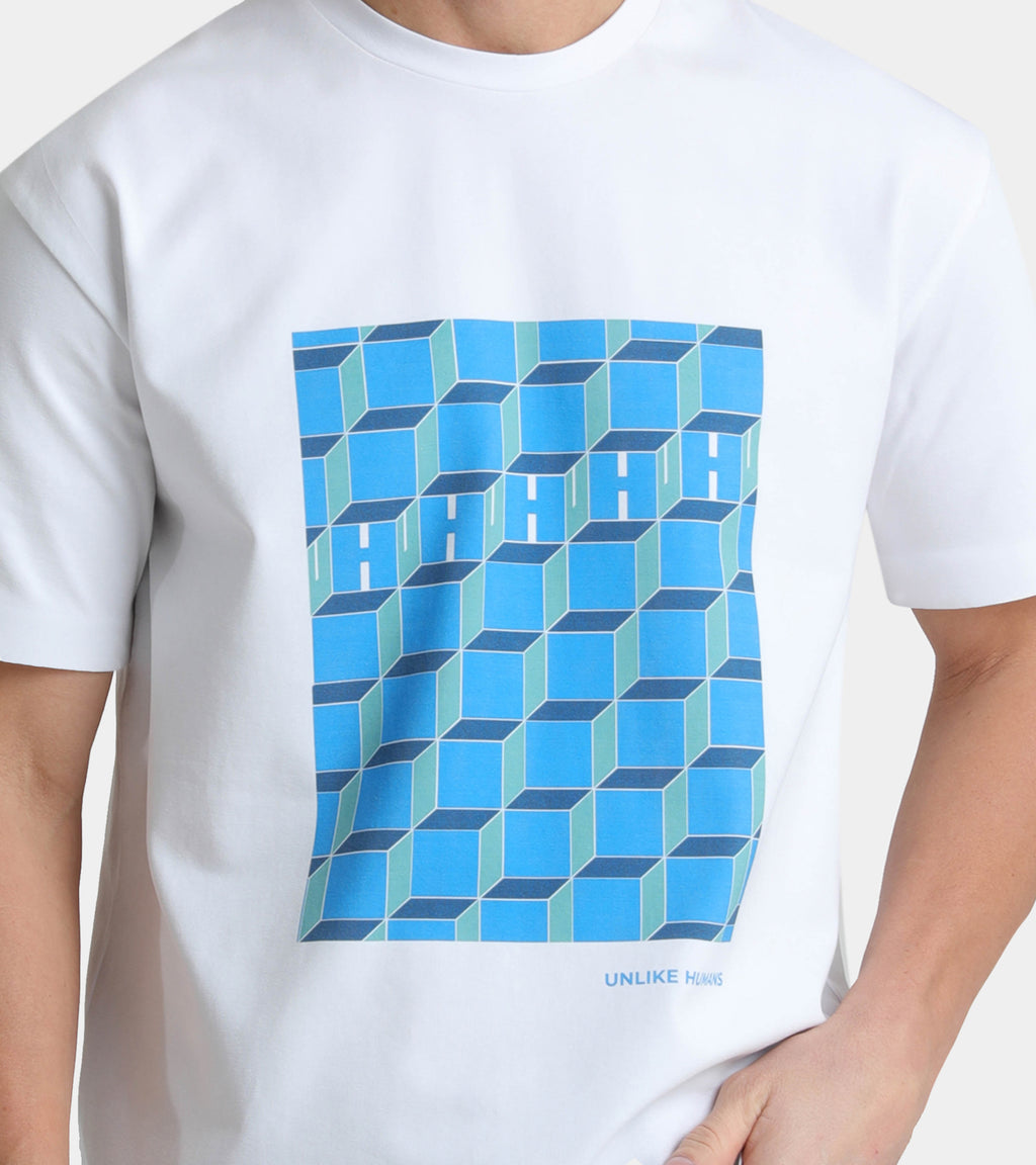 UH09 TESSELLATE GRAPHIC T-SHIRT | WHITE CORTANA BLUE