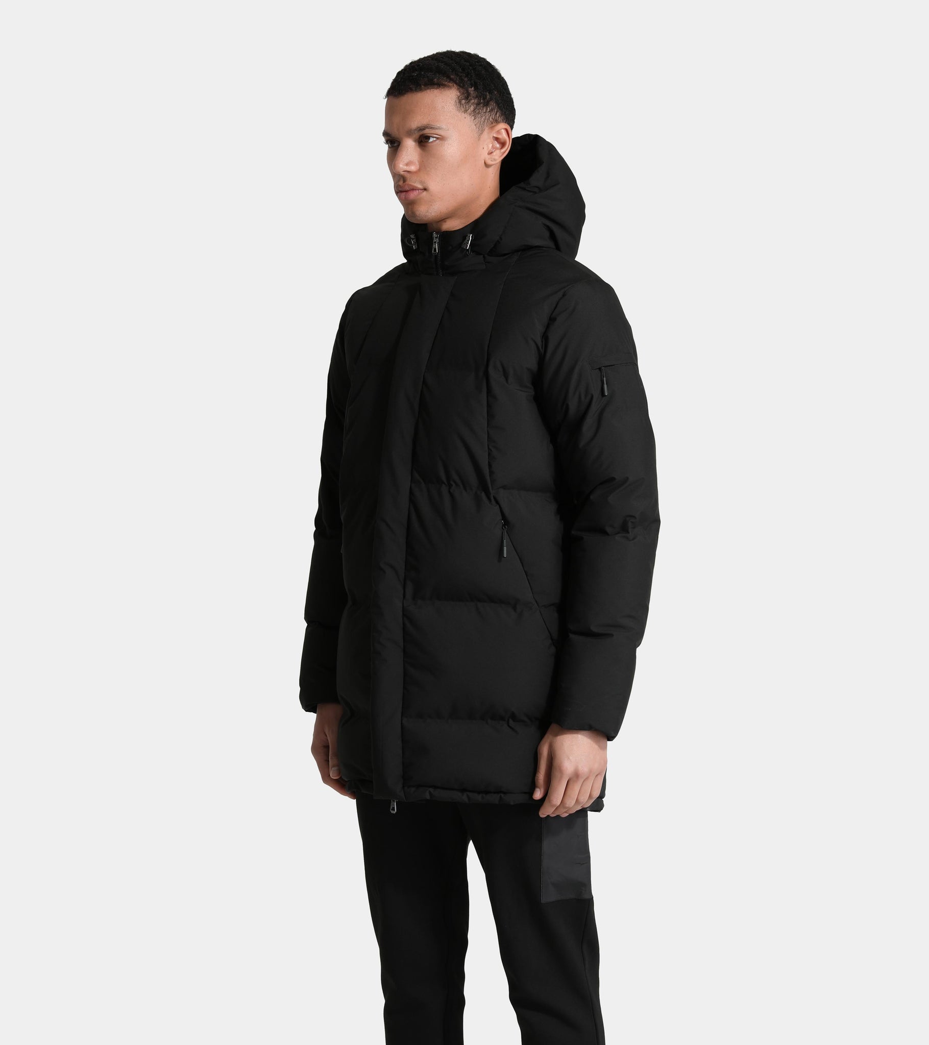 UH18 LONGLINE PUFFER | BLACK