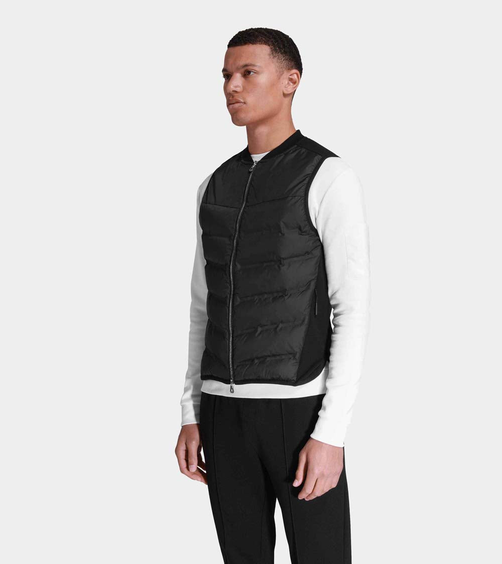 UH04 VEST  | BLACK