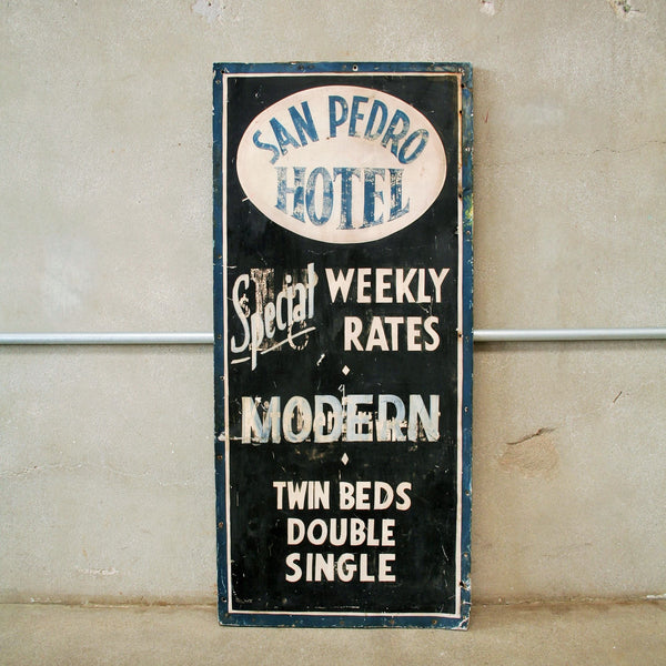 Vintage Hotel Sign 70