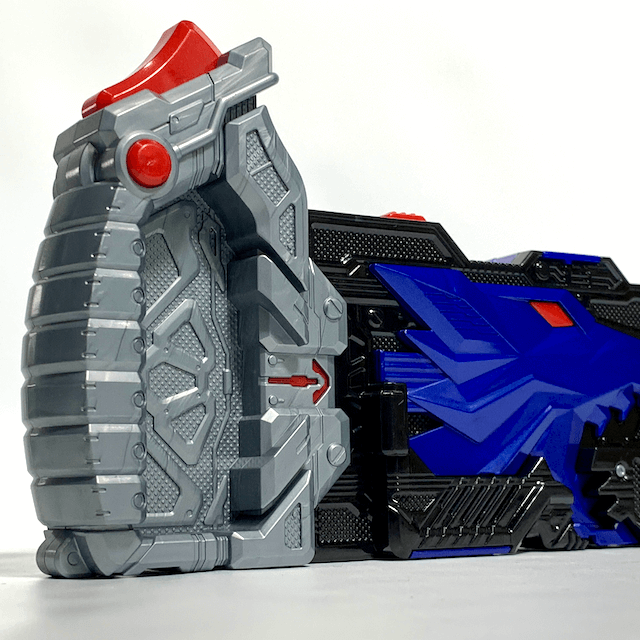 [LOOSE] Kamen Rider 01: DX Assault Wolf Progrise Key & Shining Hopper Progrise Key Set (B) | CSTOYS INTERNATIONAL