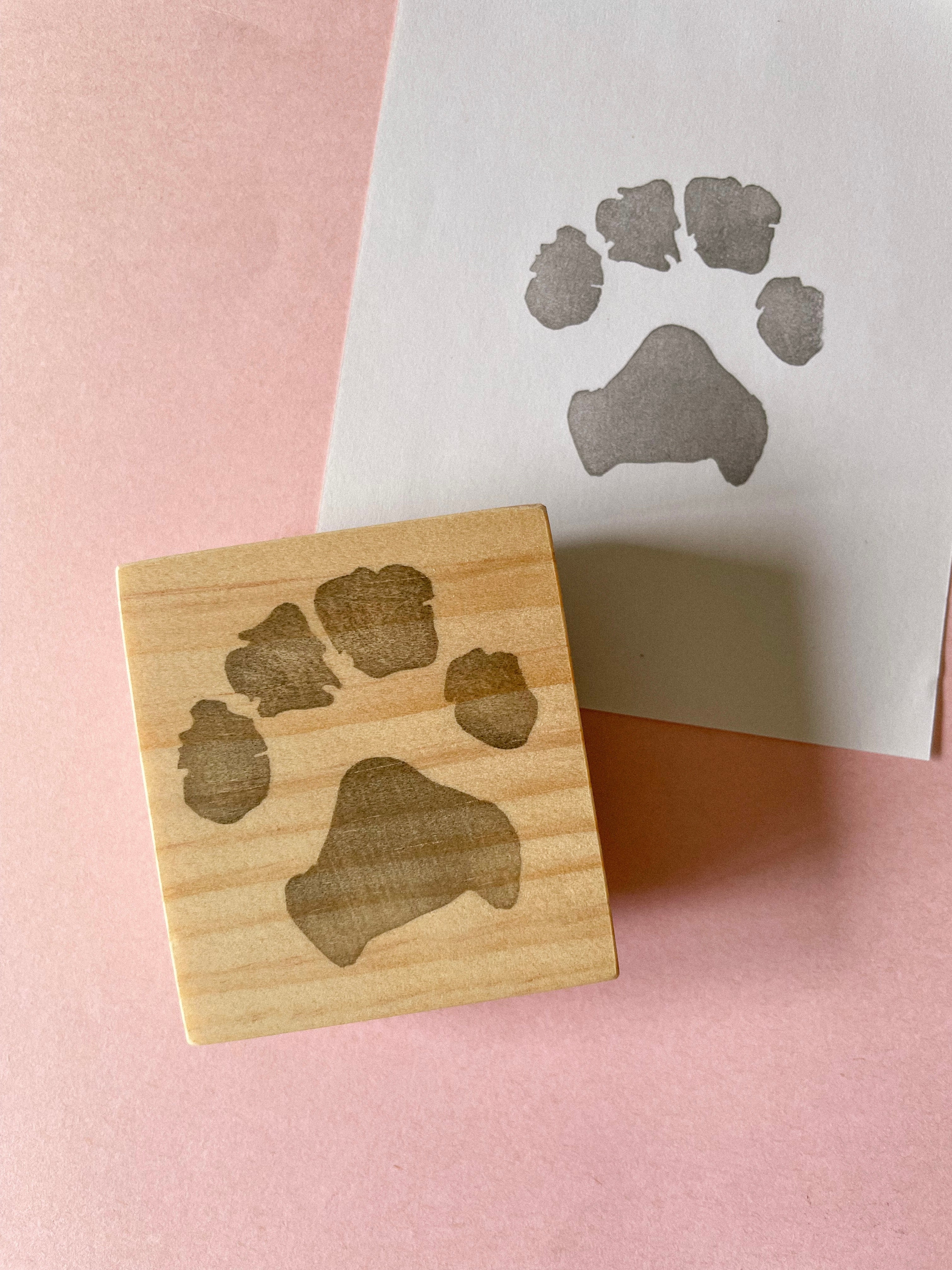 SCL-065 - Dog Paw Print Large Round Stamp by MKM Pottery Tools