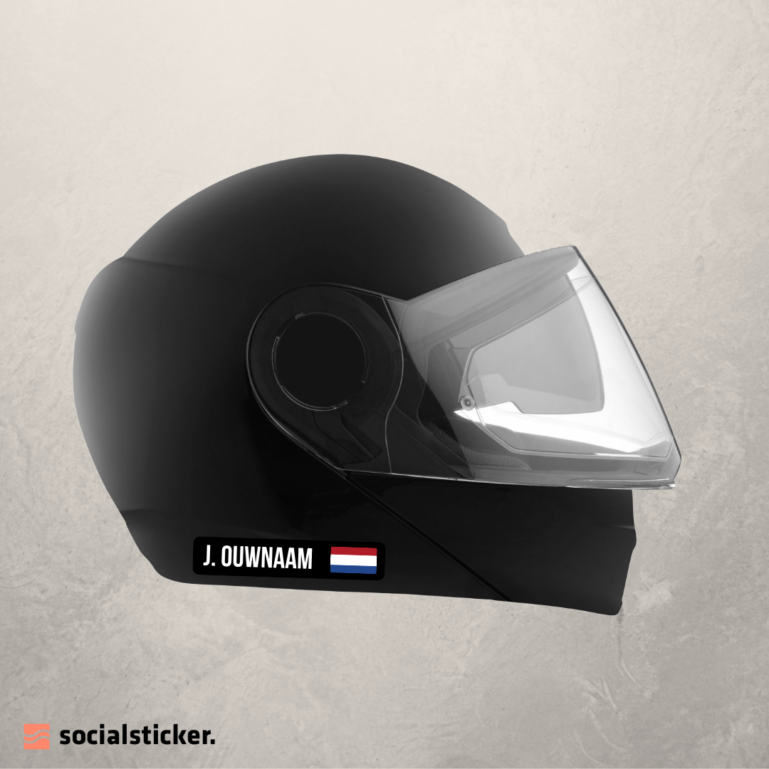 aantal dosis Amazon Jungle Helm sticker (set van 2) | Met jouw Instagram naam – socialsticker.nl