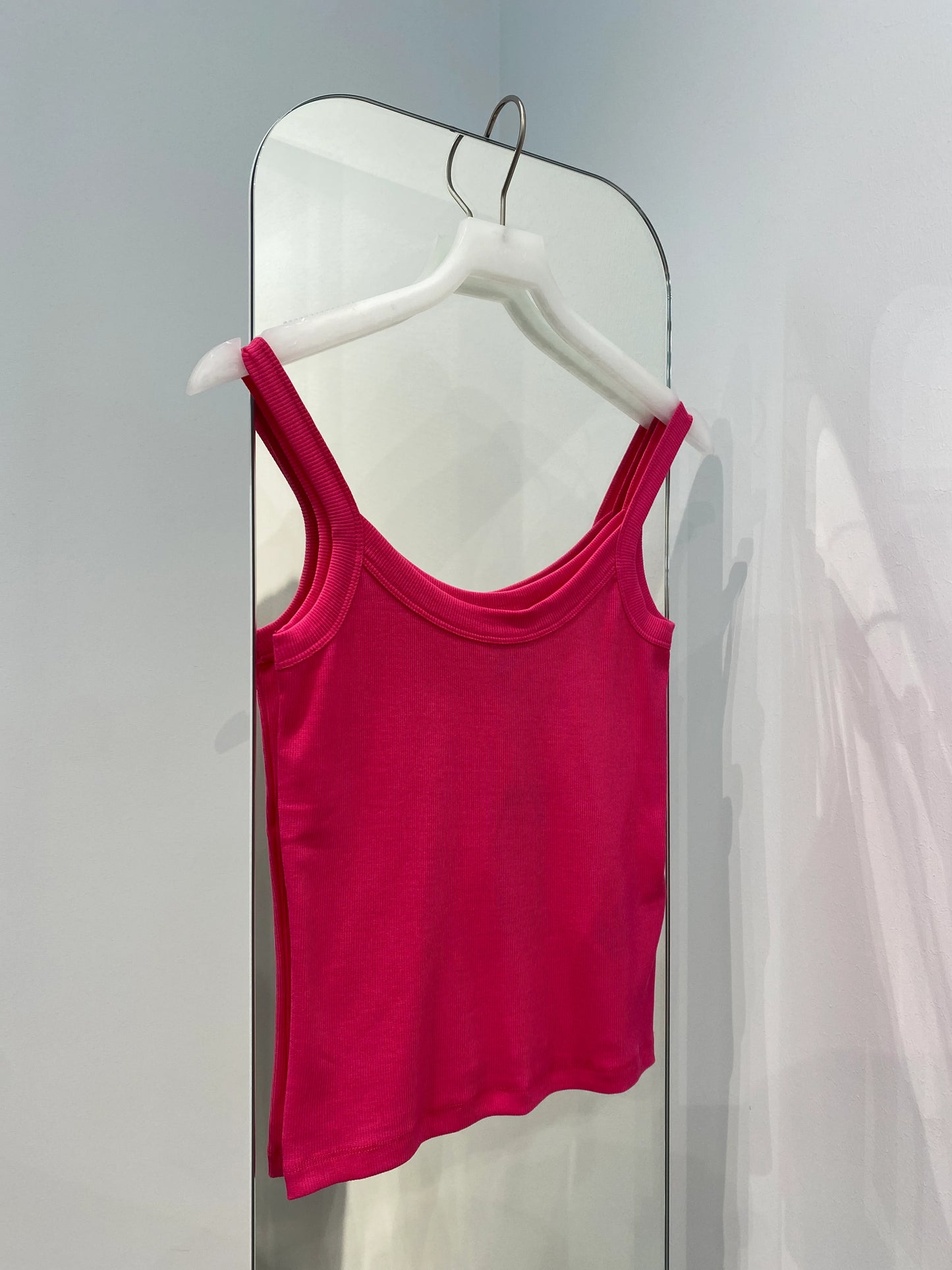 VMSUGAR Tank Top - Pink Yarrow