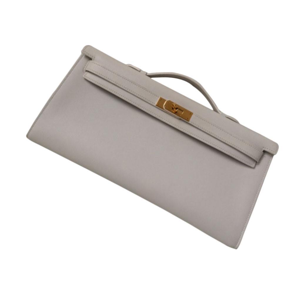 kelly longue clutch