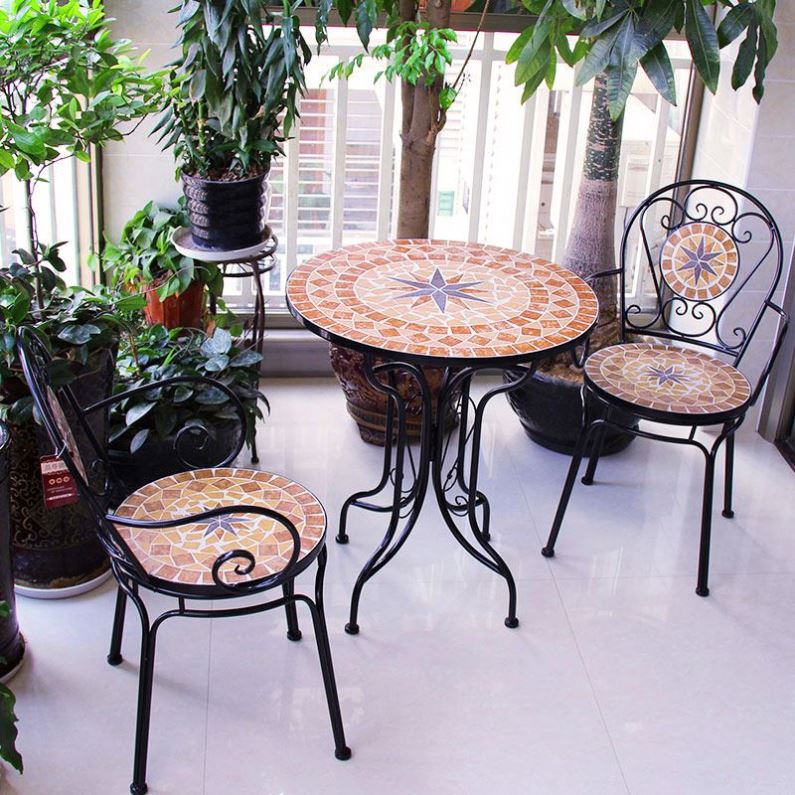 iron mosaic table and chairs