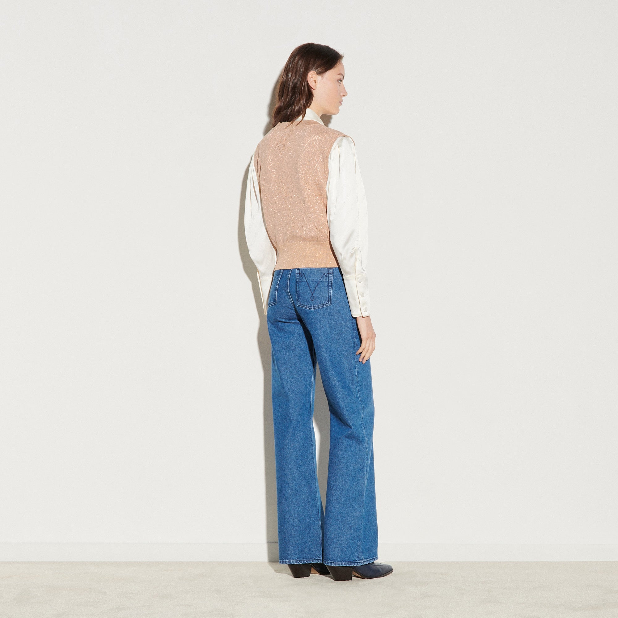 Cardigan sans manches avec initiales CL Sandro seconde main