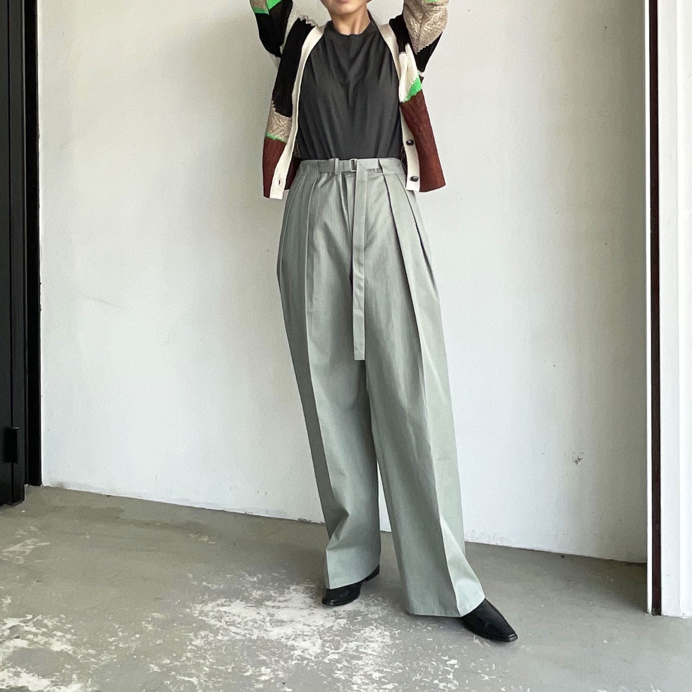 【AURALEE】WASHED FINX HERRINGBONE BELTED PANTS