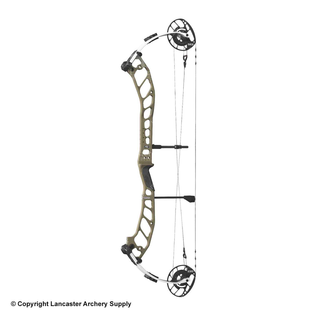 Cover Image for From Accuracy to Comfort: Our In-Depth Analysis of the PSE Shootdown Pro Compound Target Bow with SE2 Cam