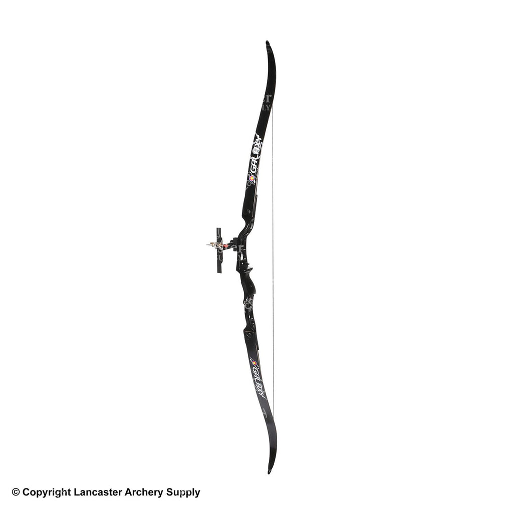 Cover Image for Shoot Like a Pro: Our Honest Review of the Galaxy Meteor 66" Recurve Bow
