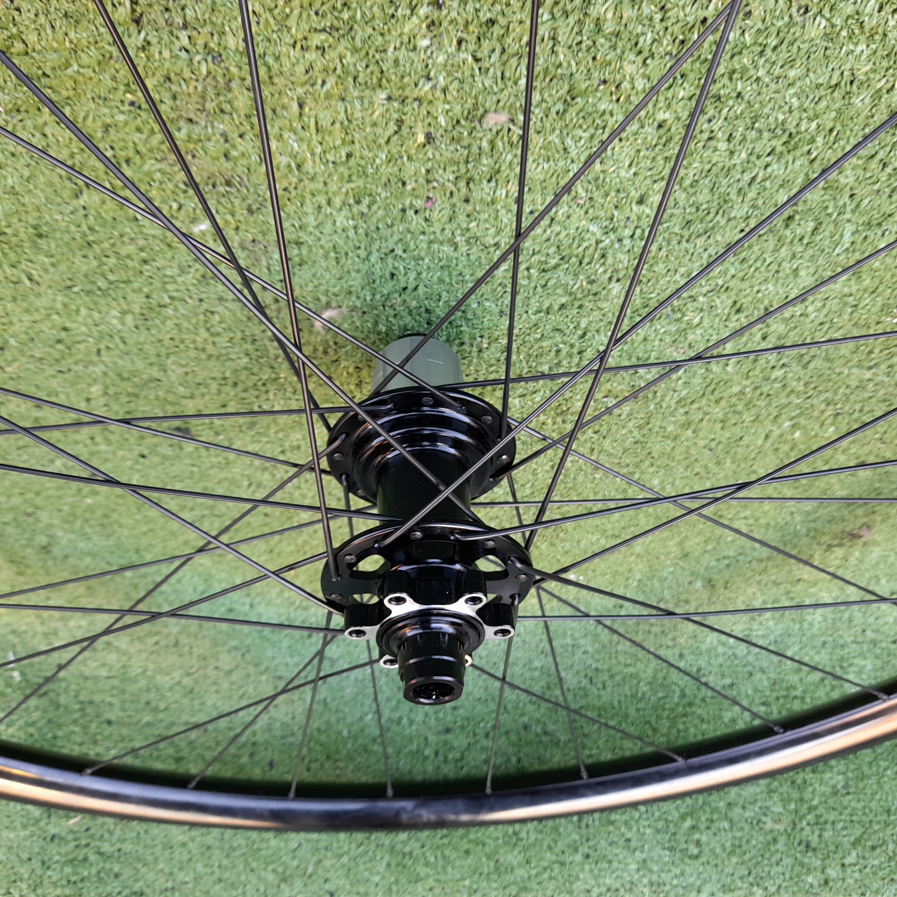 29er boost front wheel