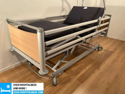 HAELVOET 3-SECTION ELECTRIC HOSPITALBED NR 35 VERY LOW !