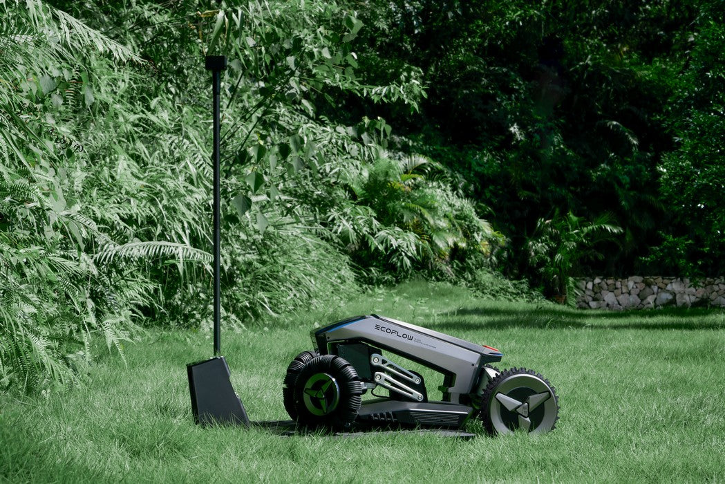 EcoFlow BLADE Robotic Lawn Mower GPS Planning RTK Smart Obstacle Avoidance  Anti-Theft Auto Lock Robot Mower IPX5 Waterproof, Lawn Mowers For Rough  Terrain