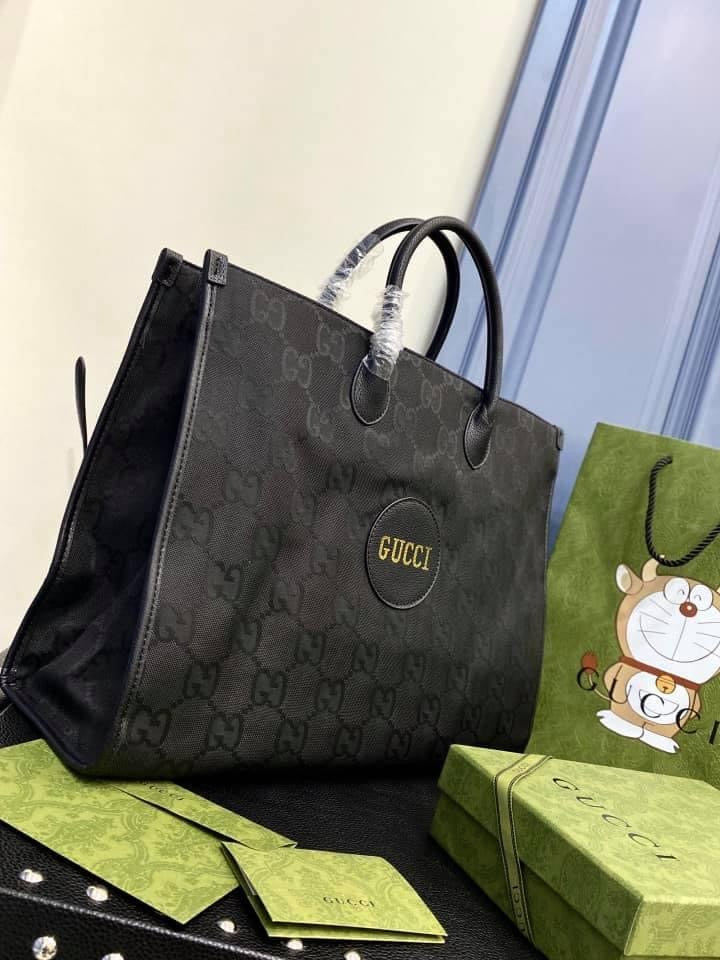 gucci off the grid tote bag review