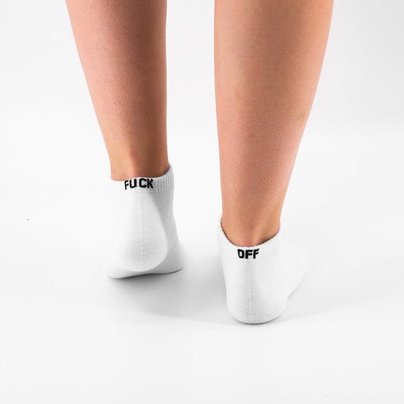 borgoña caja de cartón presentación White Ankle Rebellious Socks - Strumpor - Tites Chaussettes – justmymine.com