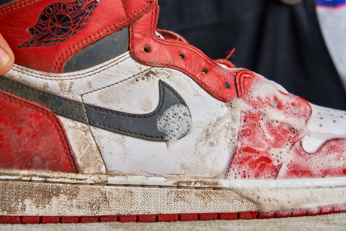 how to clean jordans at home
