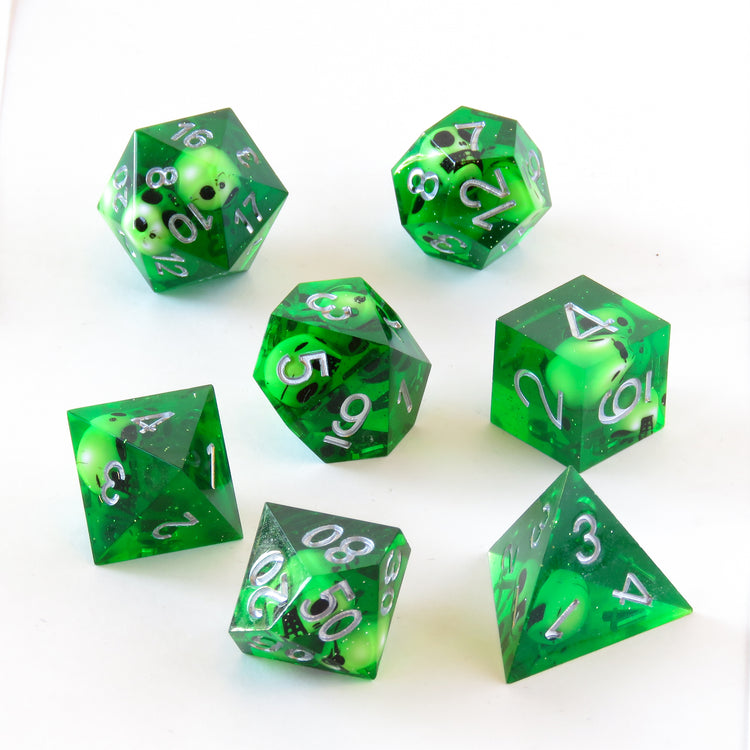 Table Top Cafe Heart String Sharp Edge Dice