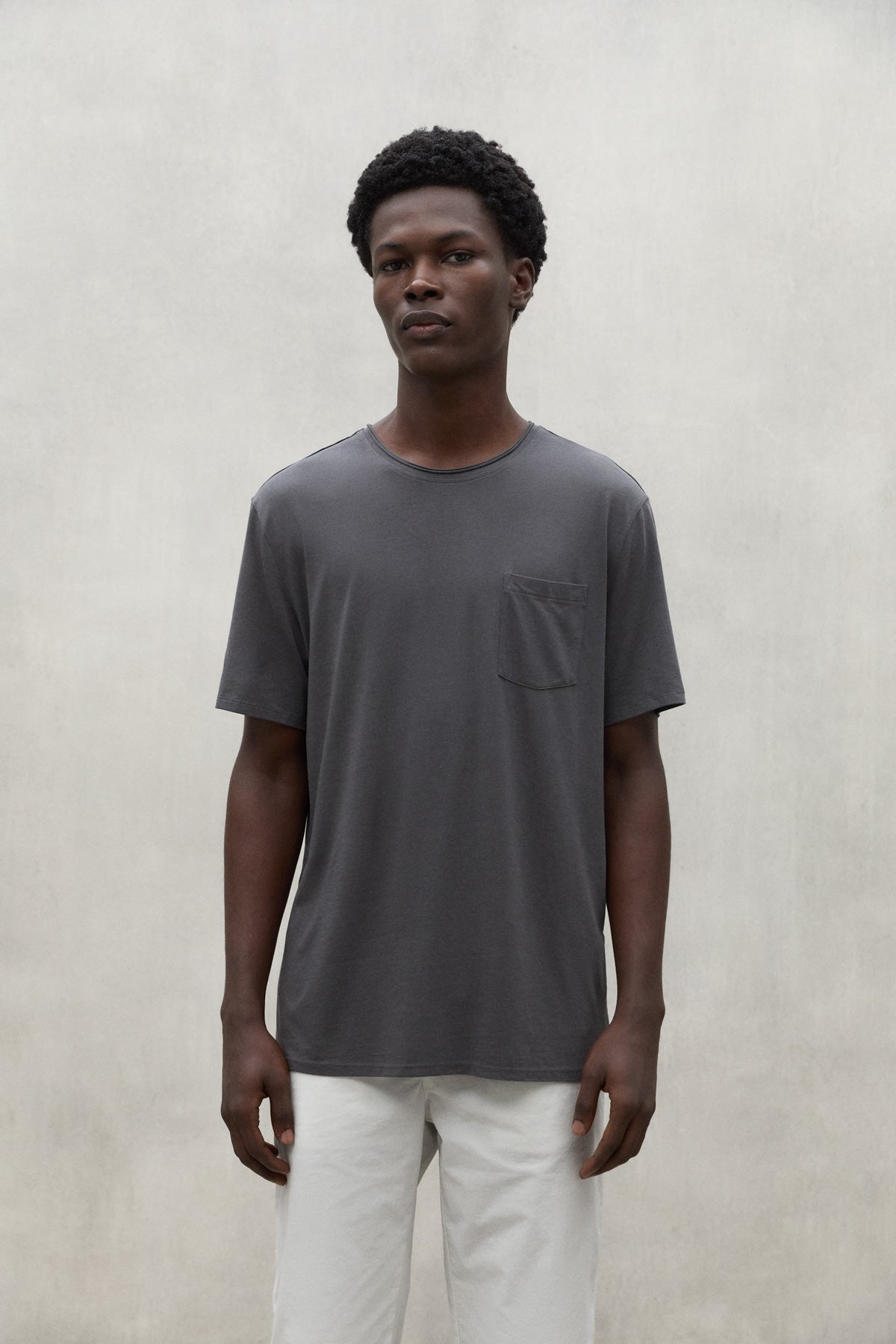 DARK GREY NAJAC T-SHIRT