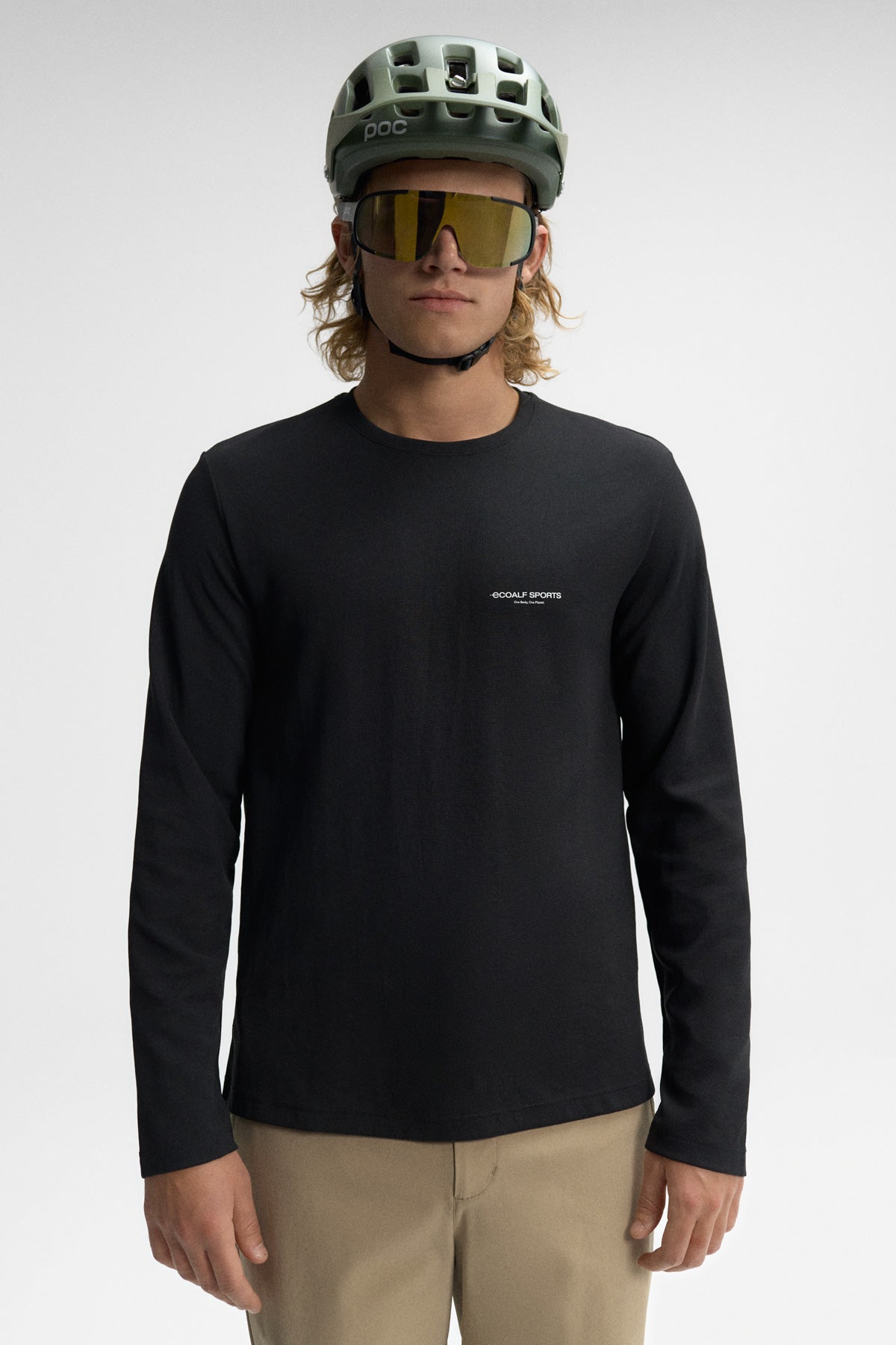 VAL EXPLORER LONG SLEEVE T-SHIRT UNISEX BLACK