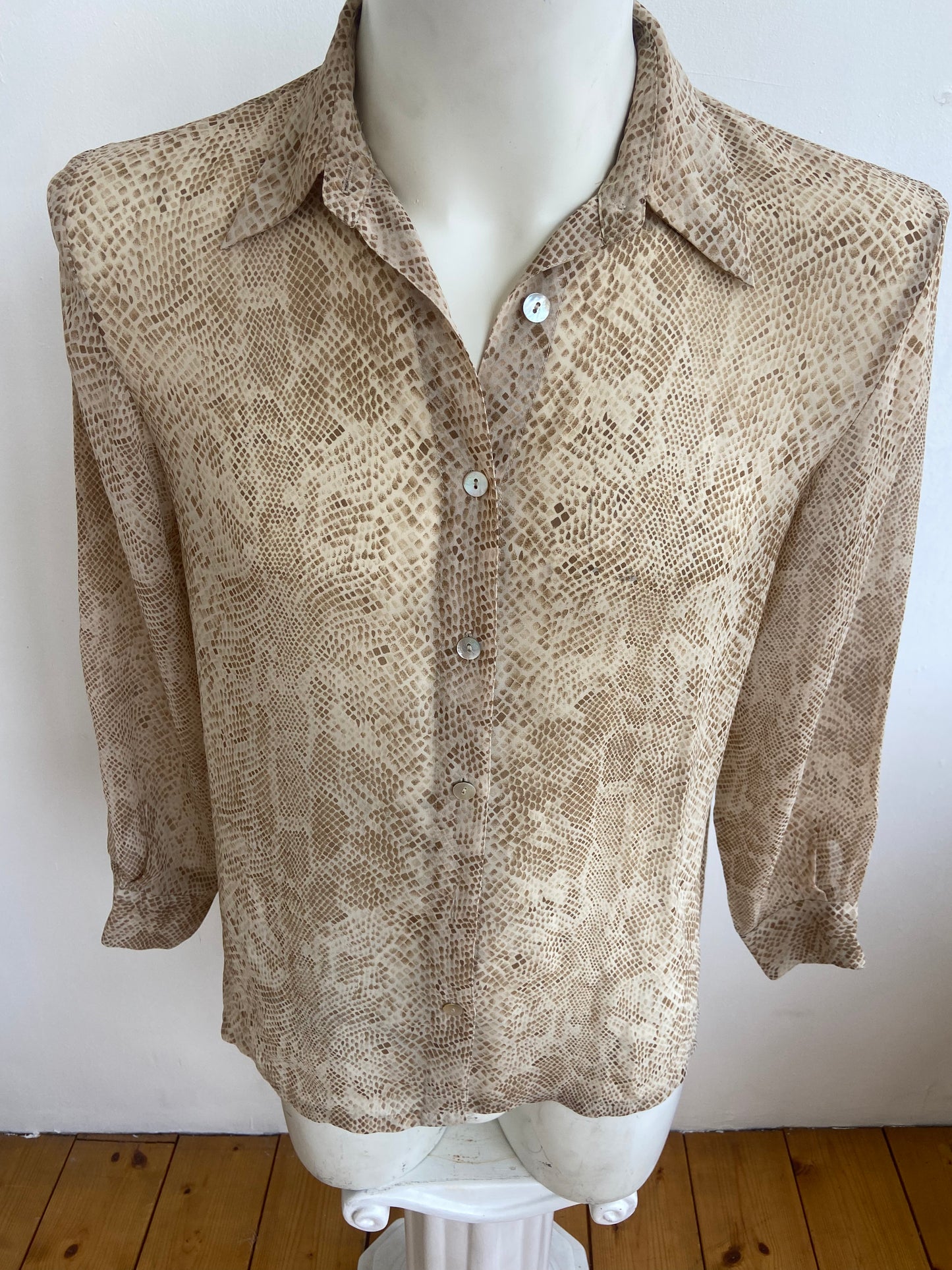 Chemise beige snake