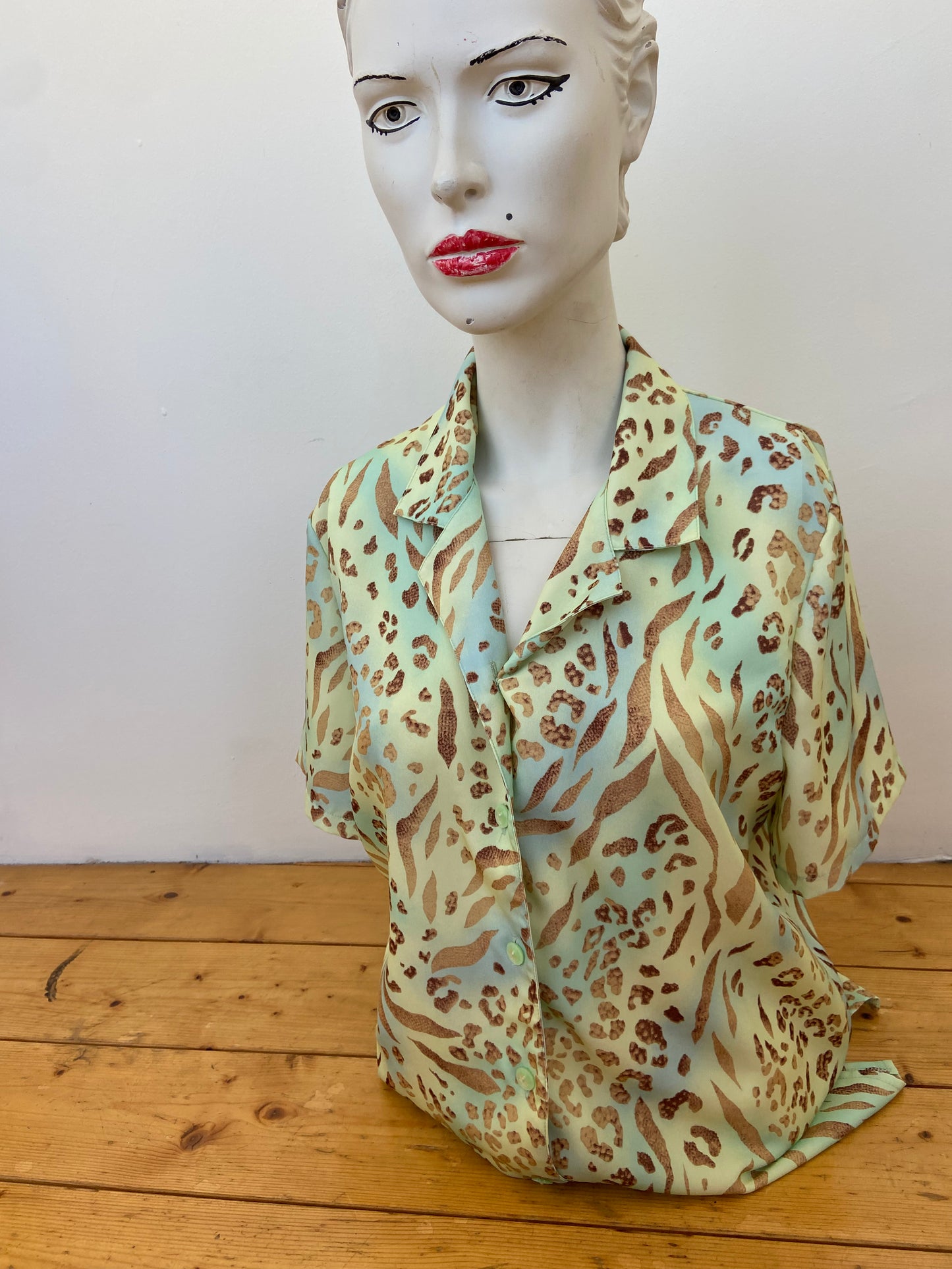 Chemise crossover animal