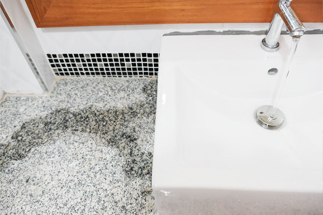 TOTO水回り部品 洗面所 洗面所水栓 シャワー：シャワーヘッド部（ＴＬ３８５型用）（THC18R） - 1