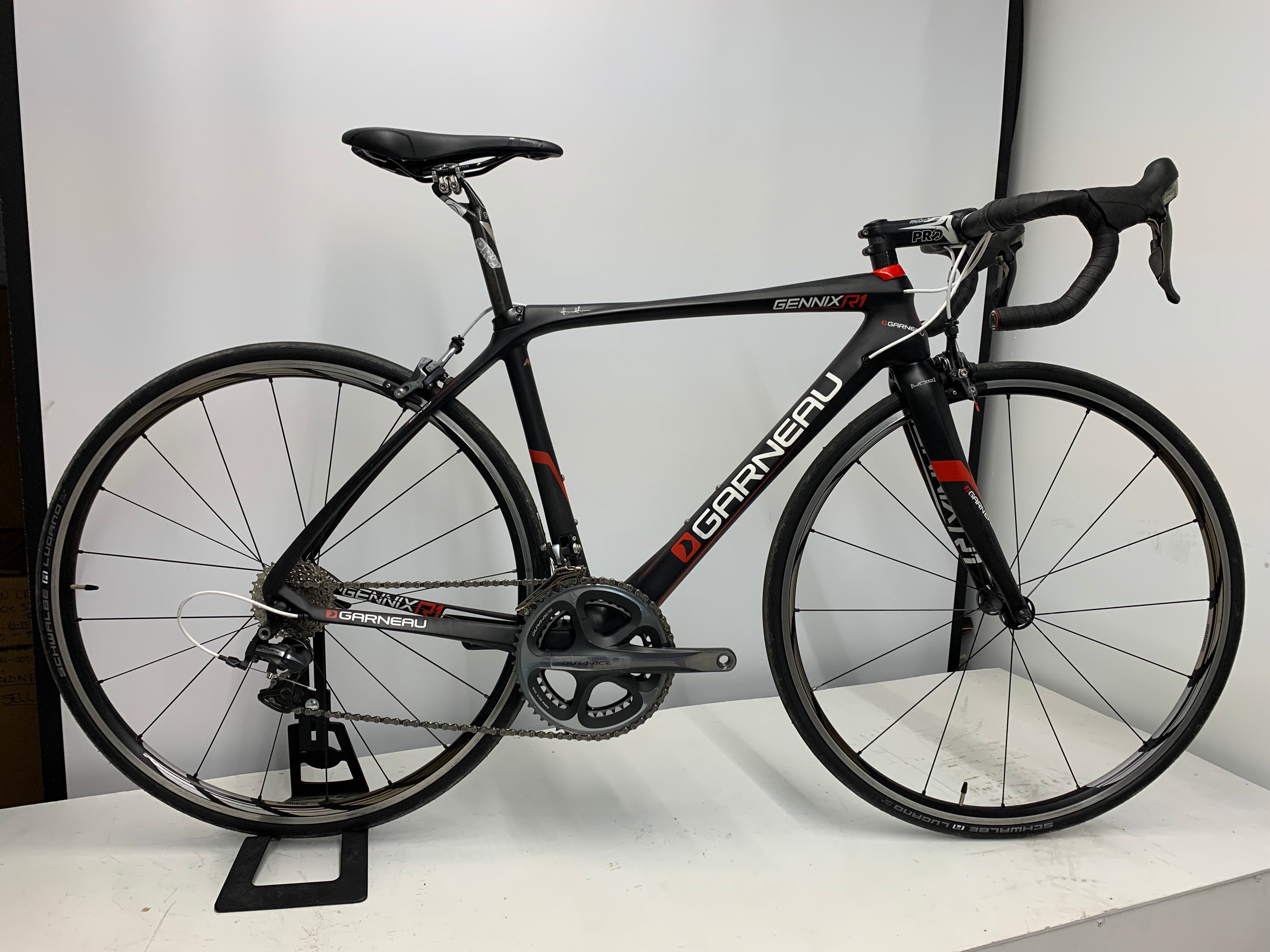 GARNEAU/GENNIX R1(460)-