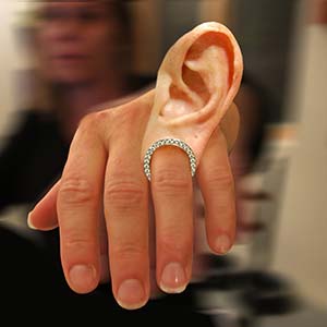 Amazing Jewelry Ring 18 - The Ear-Ring