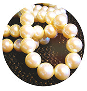 pearl-necklace-jewelry-cleaning
