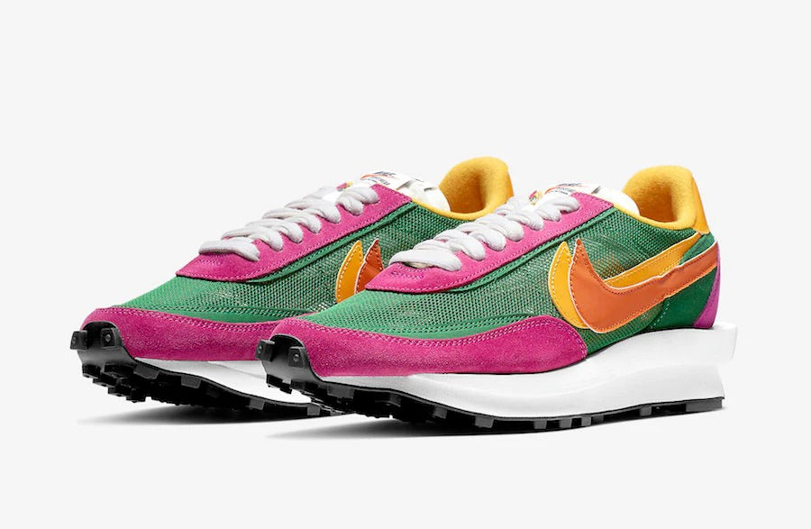 nike x sacai ld waffle pine green