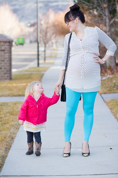 [Bump Style Approved: Pregnancy Q&A With Autumn Klair] - [Wearing Blue Maternity Leggings]