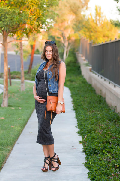 [Bump Style Approved: Pregnancy Q&A with Irina Bond] - [Irina Bond wearing Gray Sleeveless Maternity Dress]