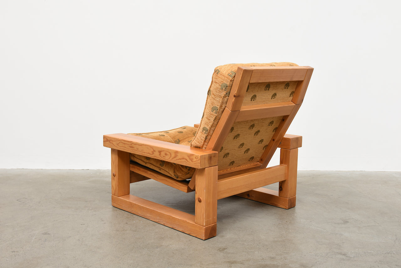 1970s reclining lounger in pine