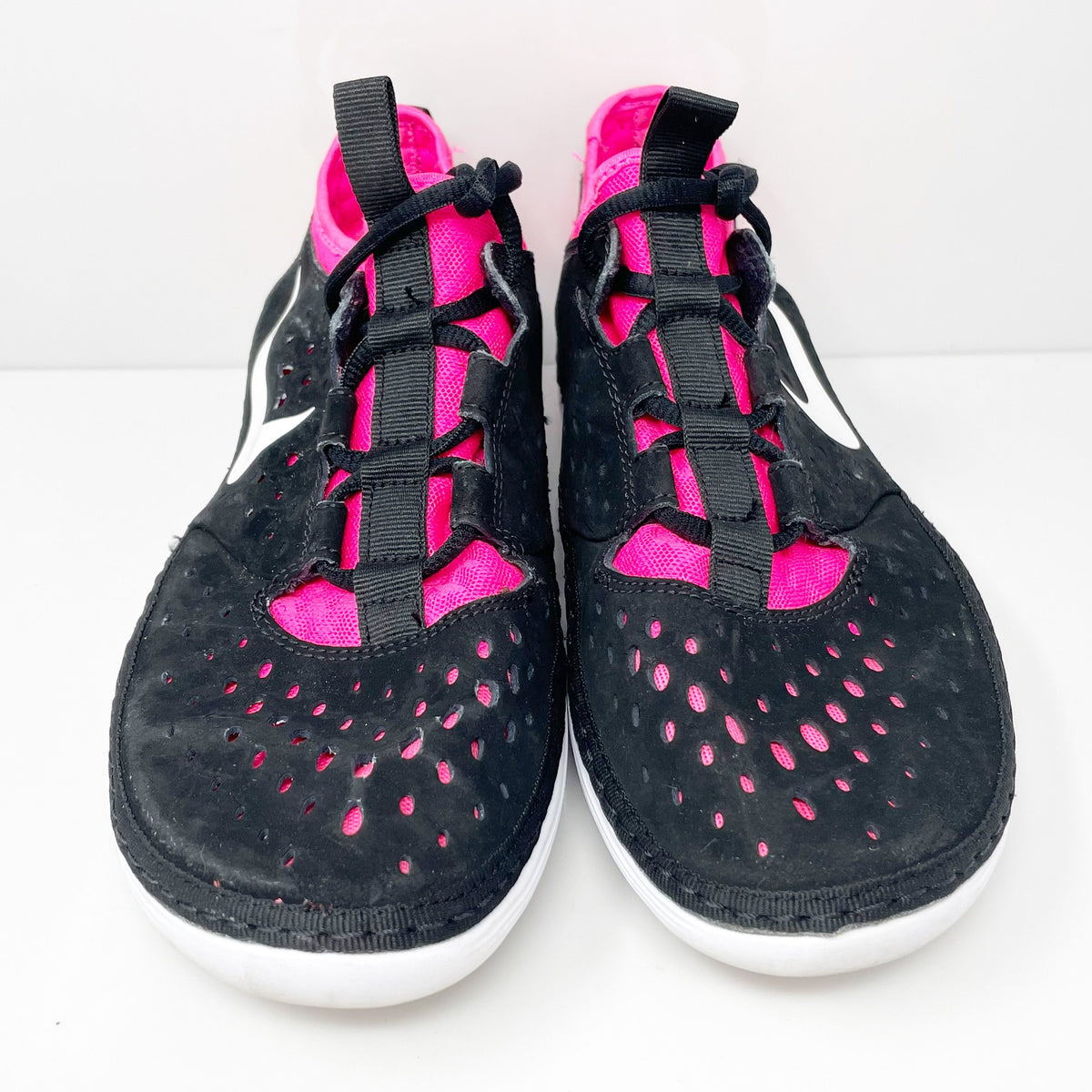 Solarsoft Costa Low Black Running Sneakers – SneakerCycle