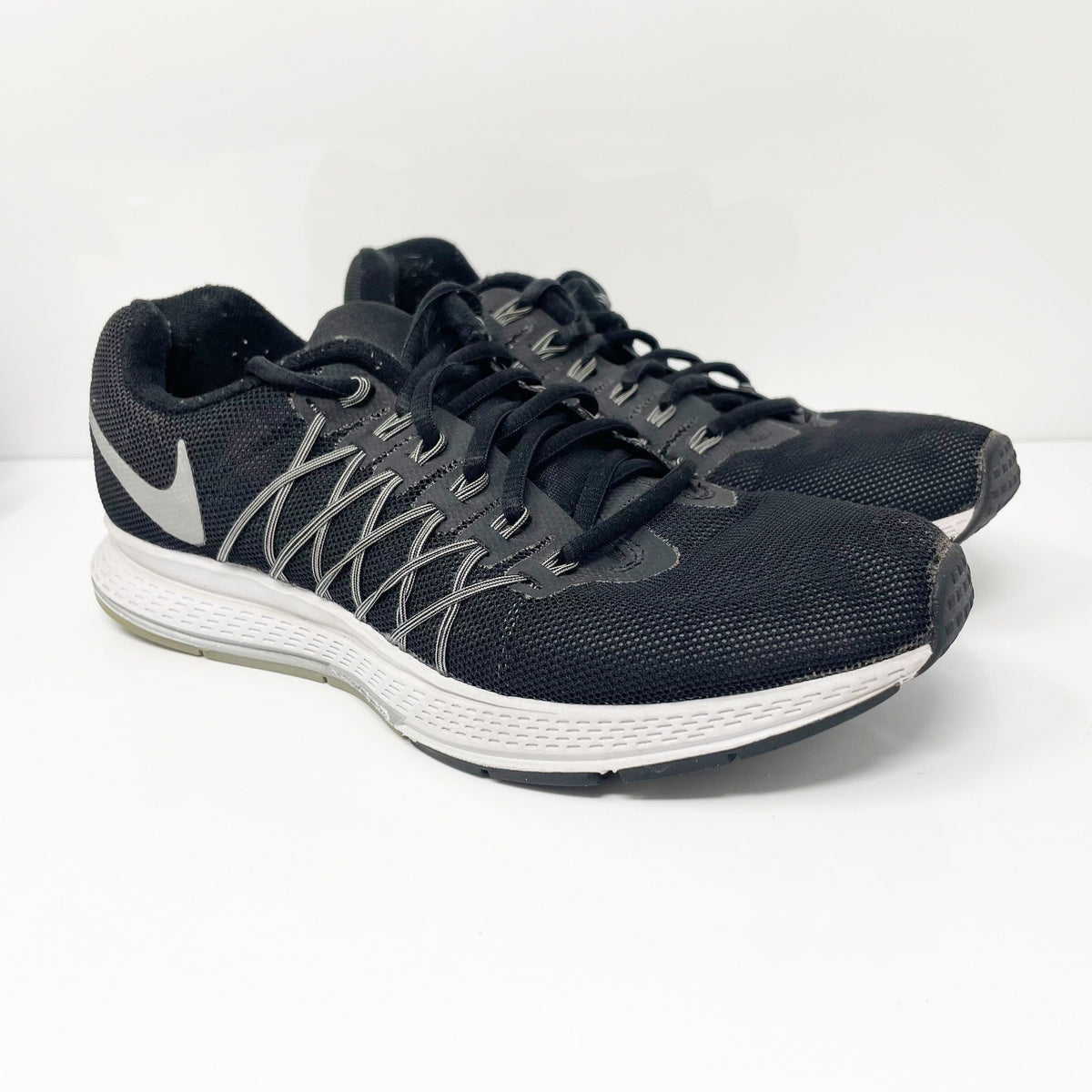 medallista Temporada Poesía Nike Mens Air Zoom Pegasus 32 806576-001 Black Running Shoes Sneakers –  SneakerCycle