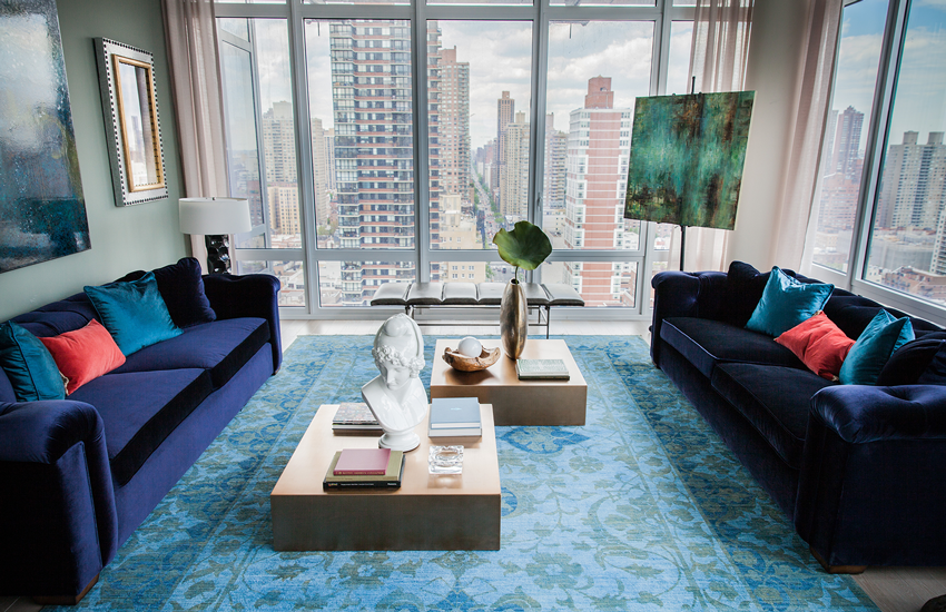 A beautiful blue rug ties this stunning interior together. See more Vibrance Rugs at Solo Rugs >>