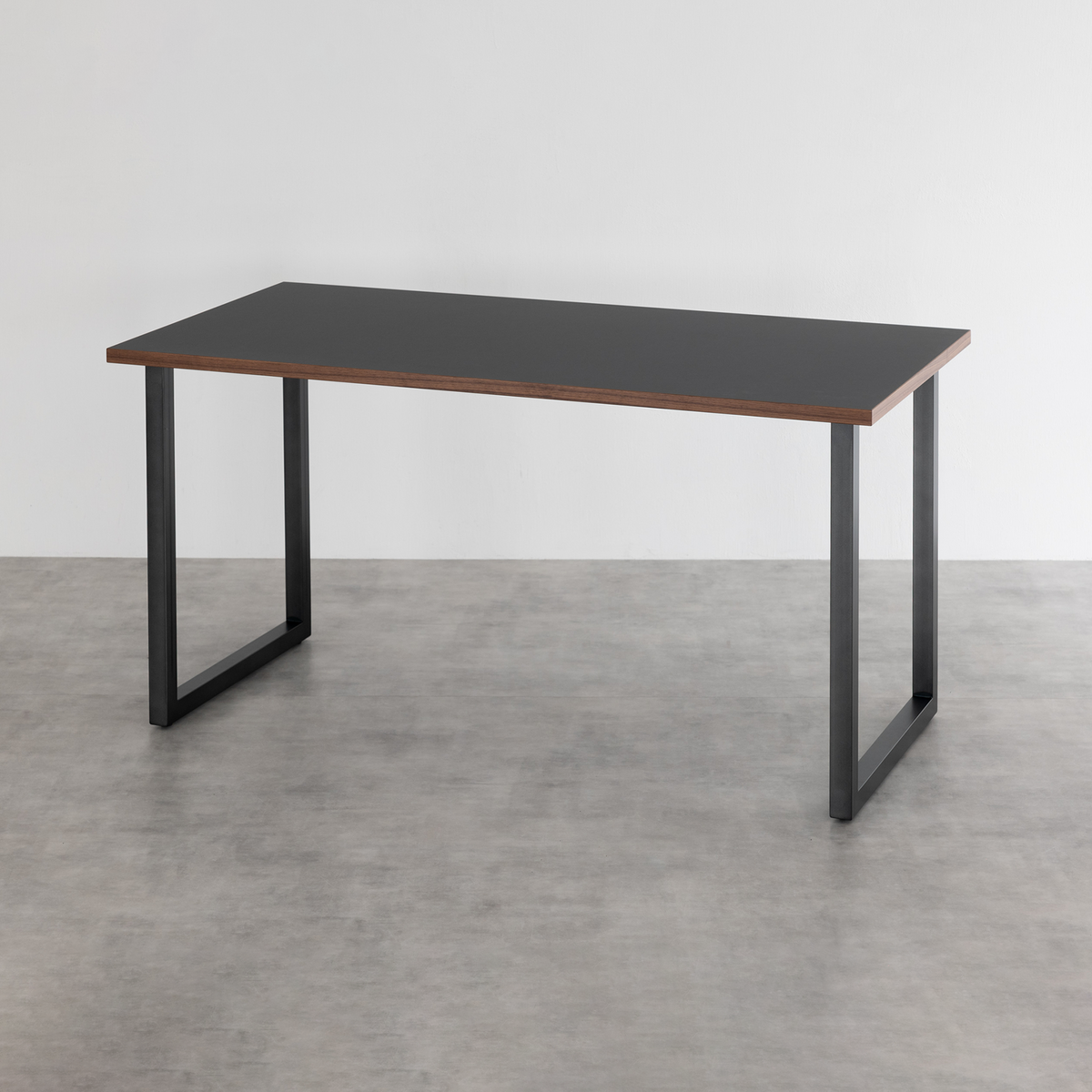 DESK - METRO / Steel