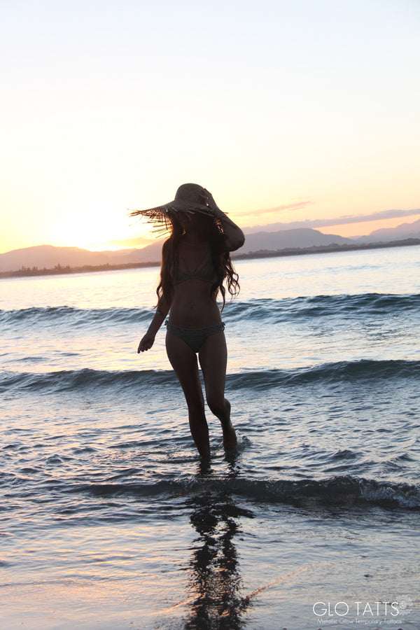 GLO TATTS flash tattoo lack of color straw hat crochet bikini Byron Bay