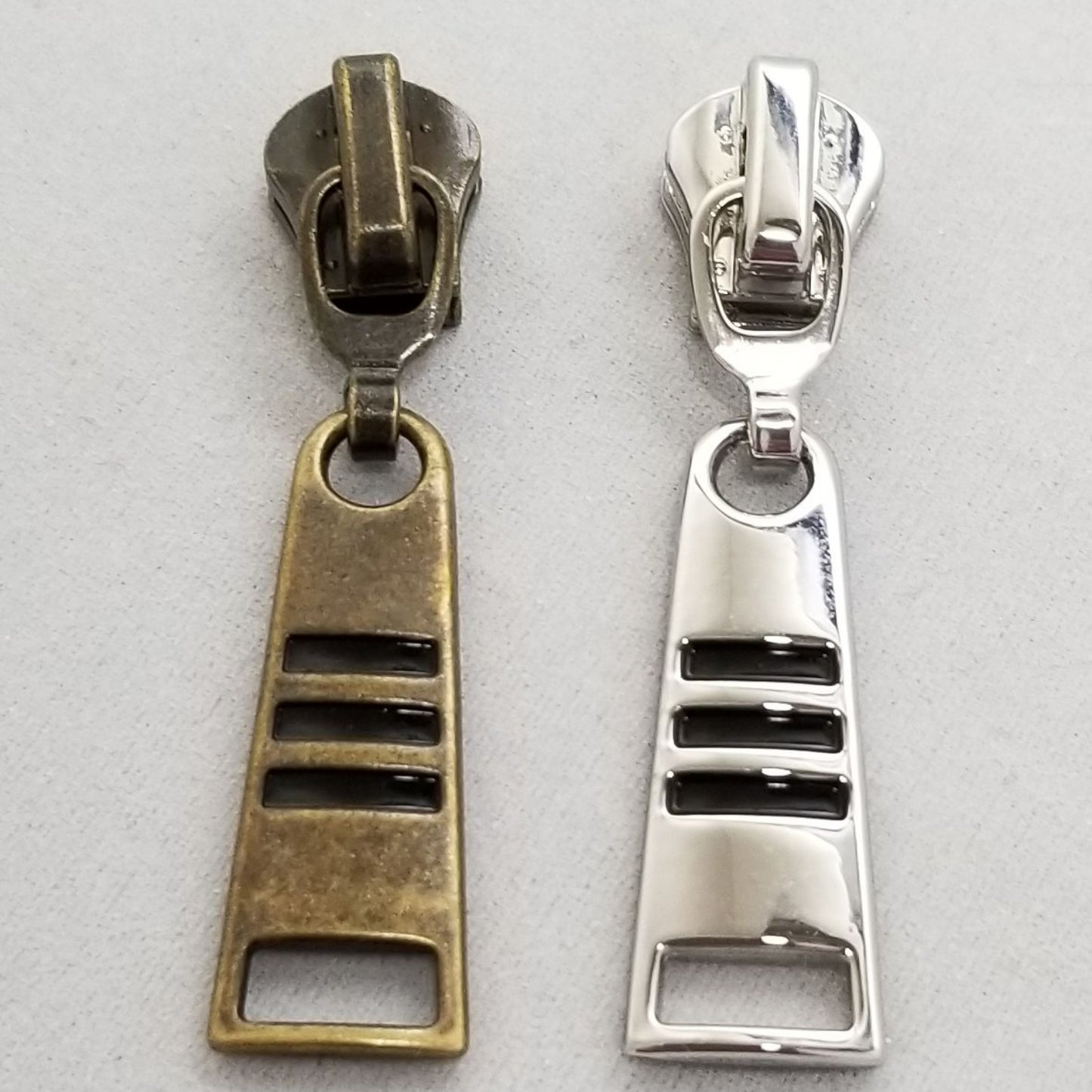 #5 A Line Nylon Zipper Pull