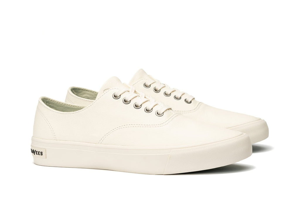 mens white leather sneakers