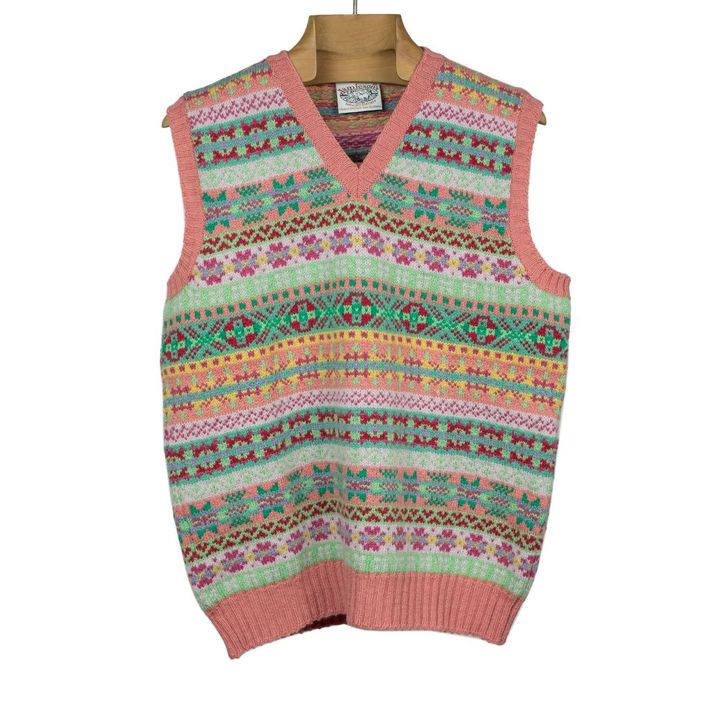 Jamieson's Fair Isle V-neck pullover vest, Multicolor 625B/23 – No Man  Walks Alone