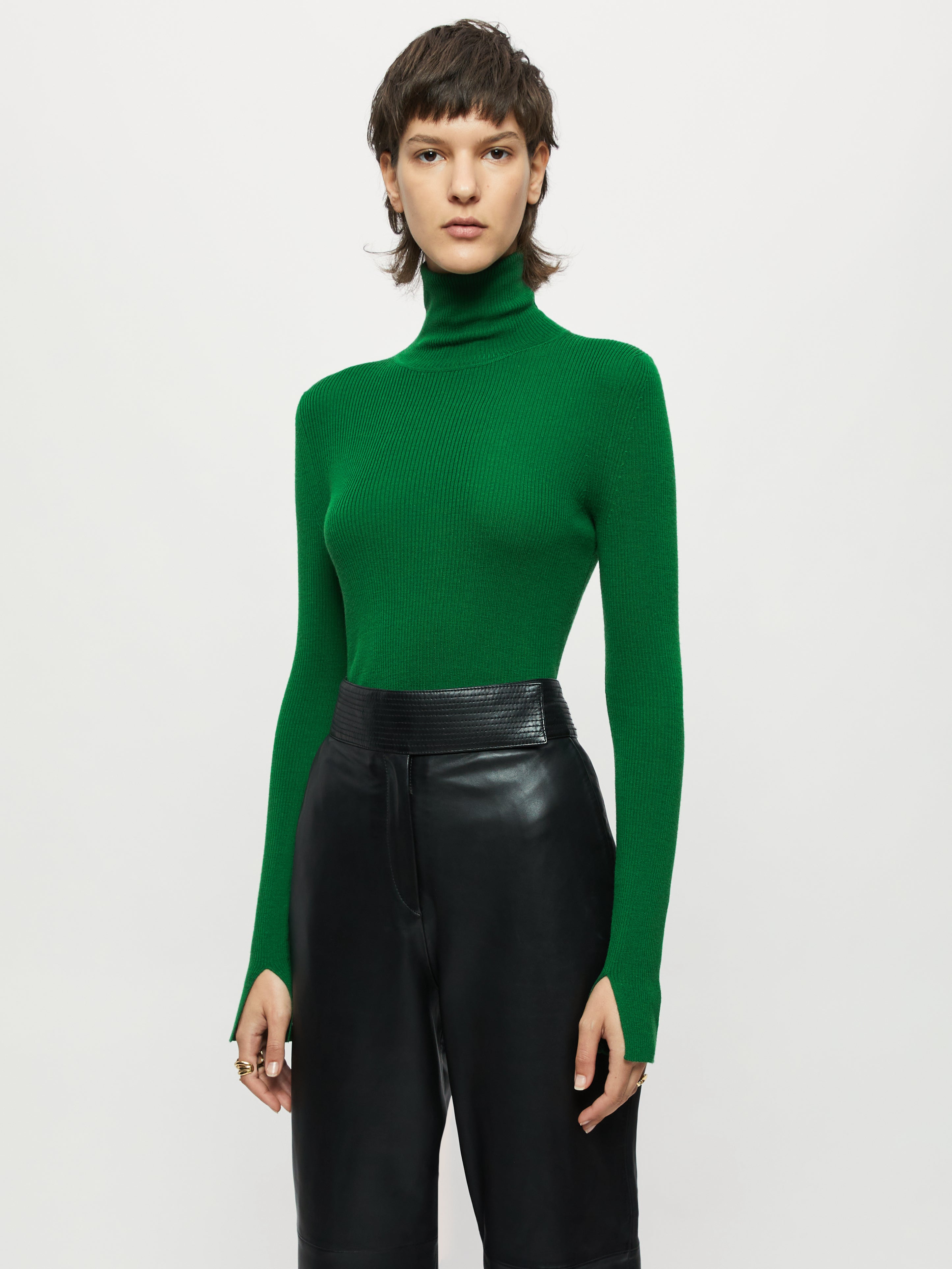 green roll neck