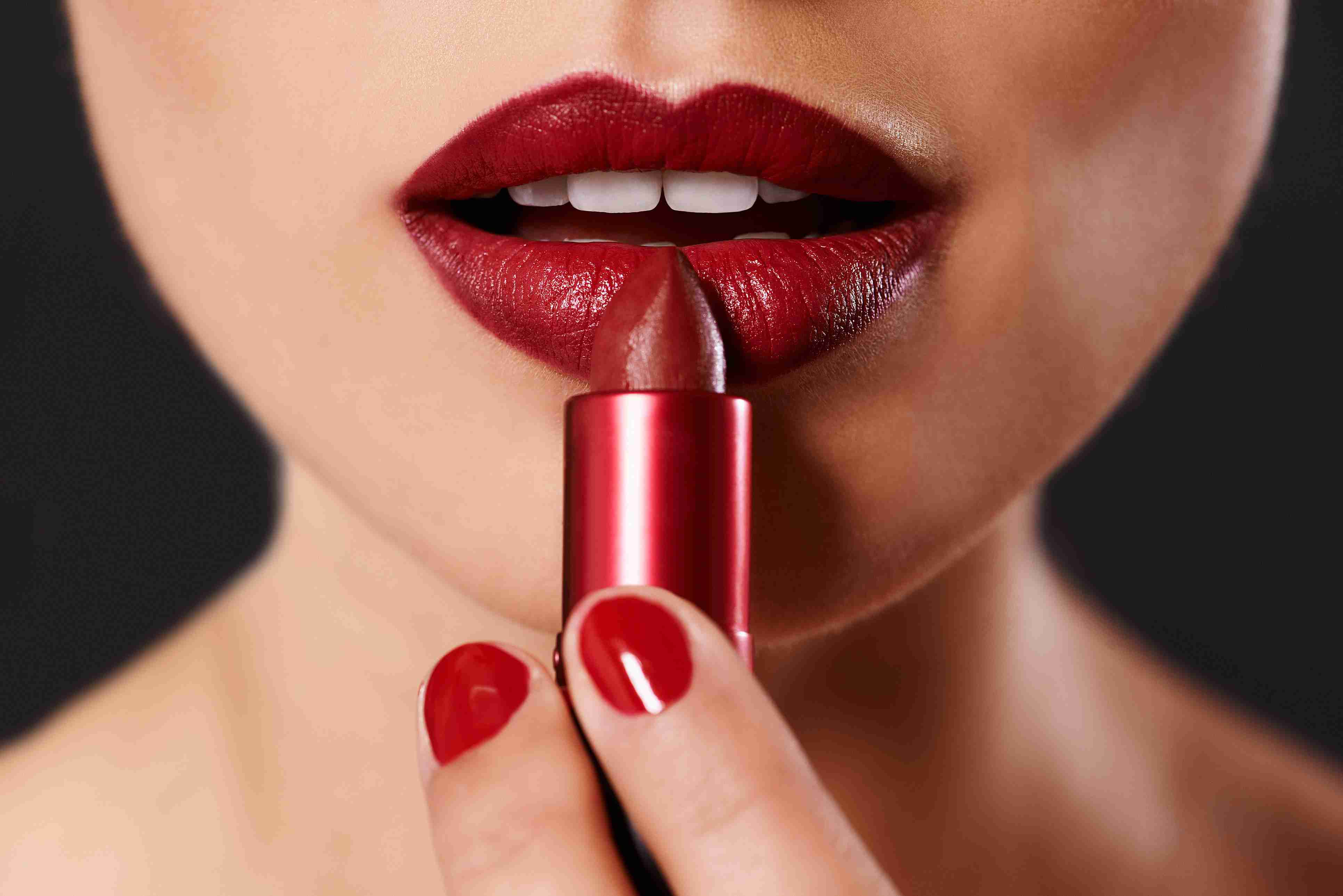 The History of Lipstick Feminism – Wear Your Red Lips